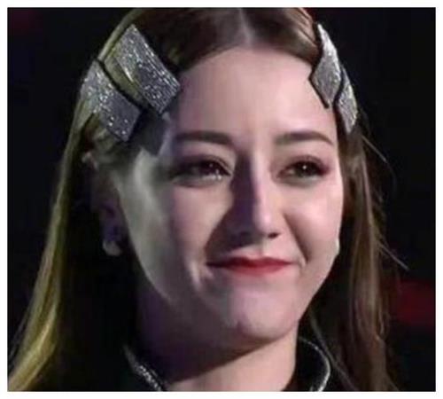 为什么拍的视频人脸发红