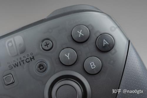 switchpro手柄充电怎么看充满