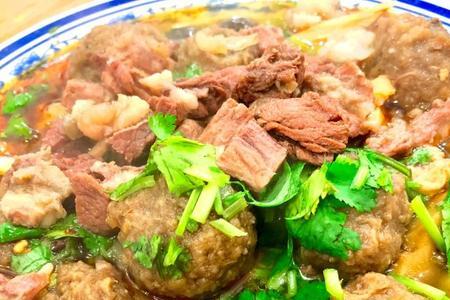 牛肉烩饺是什么