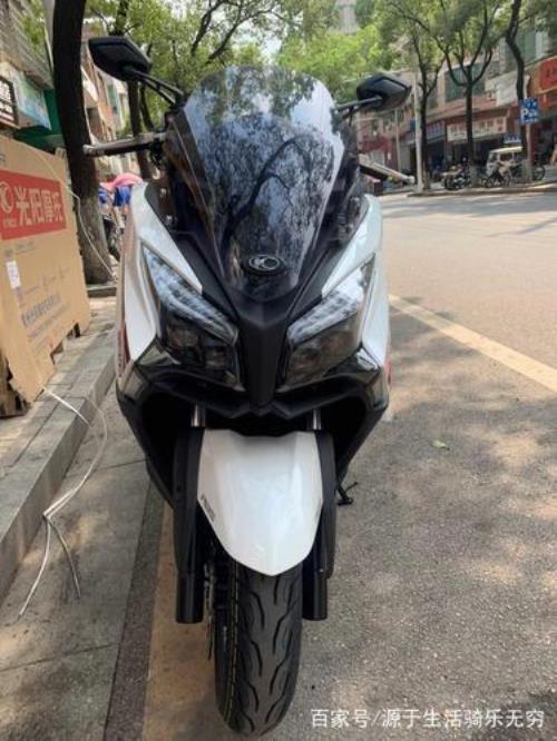 三阳九妹f300和光阳ct250数据对比