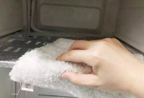 冰块在三楼室内30度融化时间