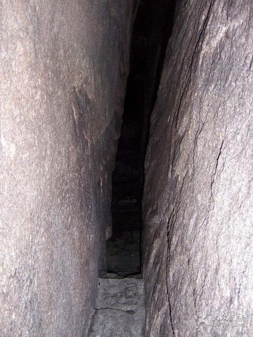 一天一线天什么意思