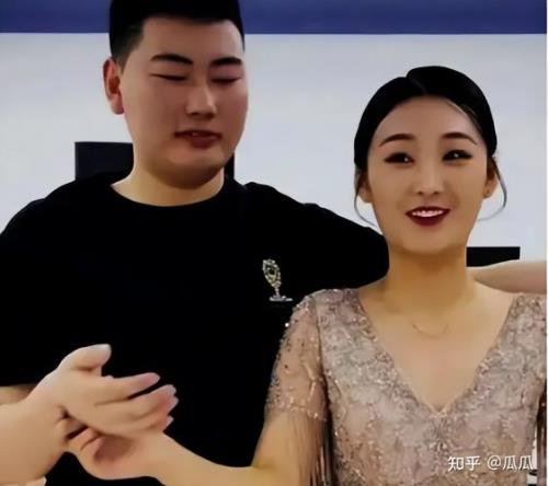 陈亚楠以前是干啥的