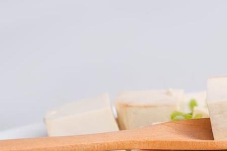 买豆腐为什么选边