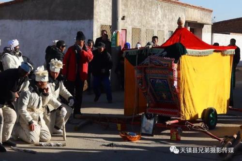 家里办丧事可以洗头吗