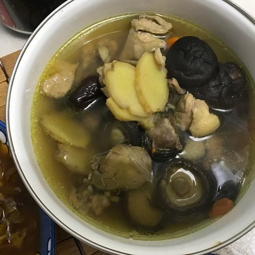 炖老母鸡汤的最佳做法