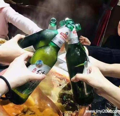 一个人能喝30瓶啤酒吗