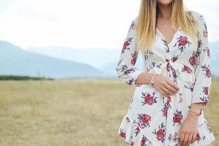女生说衣服弄脏了怎么幽默回复
