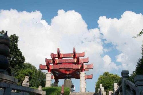 黄鹤楼北坡属于生态文化长廊吗