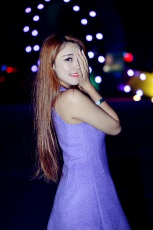 女生拍夜景图片，该怎么回复