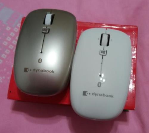 蓝牙鼠标旁边的两个按键是什么