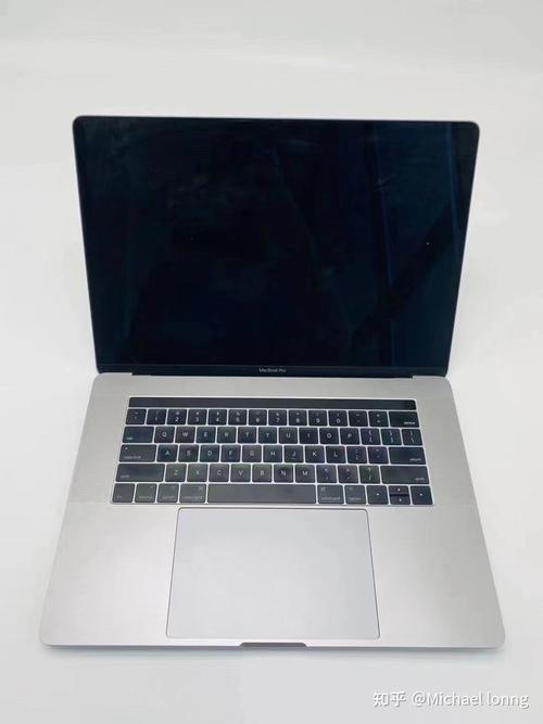 macbookm2银色好还是深空灰好