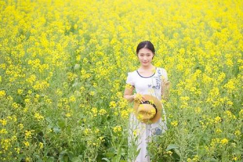 黄花大闺女的黄花指的是什么
