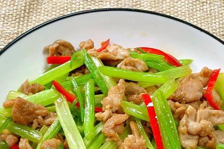 本地芹菜怎么烧好吃