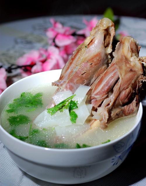 羊腿炖萝卜汤怎么炖最好喝
