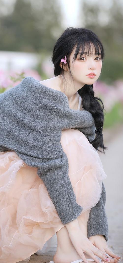 顾盼神飞是什么意思