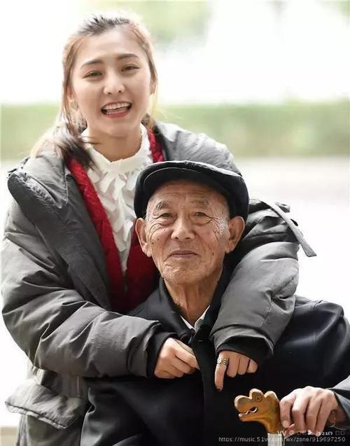 爷爷这首歌原唱是谁