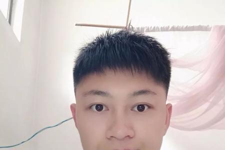 男生说刚剪完头发怎么回复