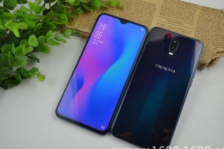oppo r17右上角屏幕一摁就黑屏