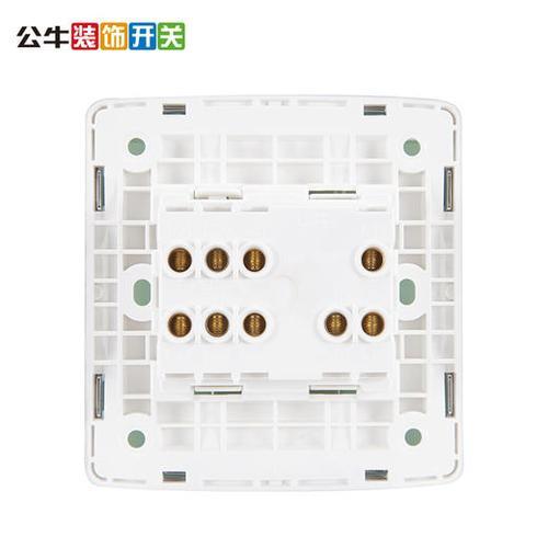 公牛三开5个孔开关怎么接线