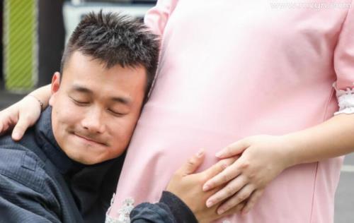 老公不放老婆的照片,意味着什么