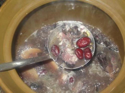 塘角鱼土豆鱼汤做法
