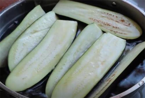 一个茄子够两个人吃吗
