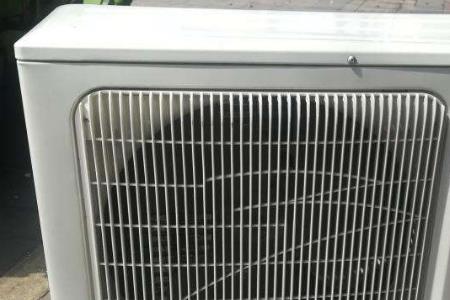 纯电动开空调声音大是什么原因