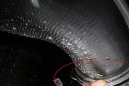 cc车灯系统异常请加清洗液啥意思