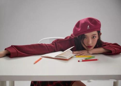 周依然怎么出道的