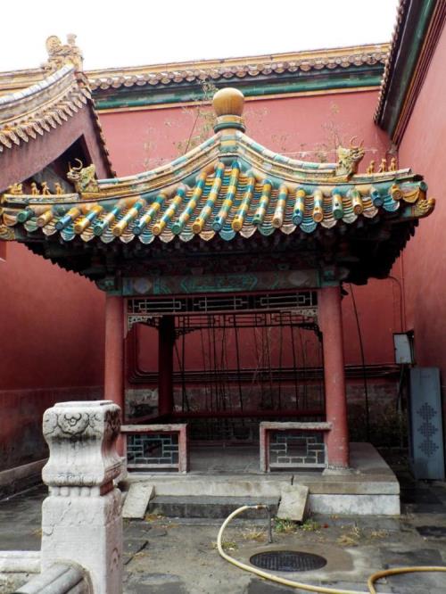 褫革追比的意思