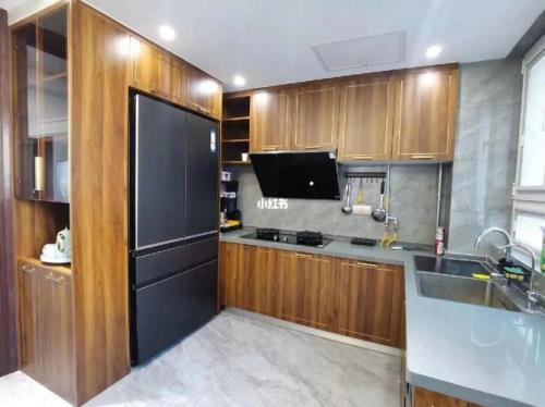 自由嵌入和内嵌的区别