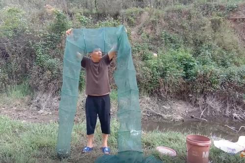 地笼捕鳝猪肝和蚯蚓哪个好