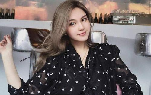 周扬青身高有多少