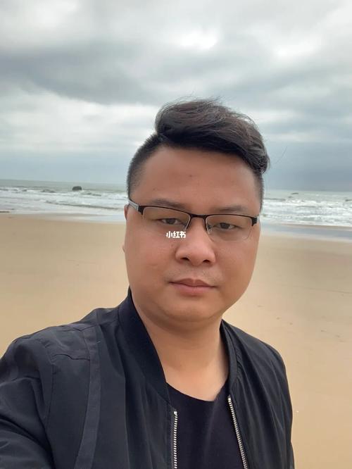 为什么00后喜欢三十的大叔