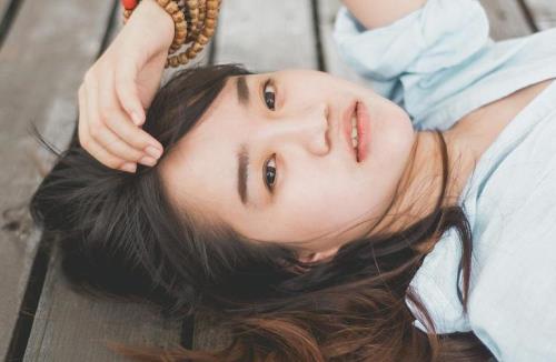形容男人对女人不怀好意的词语