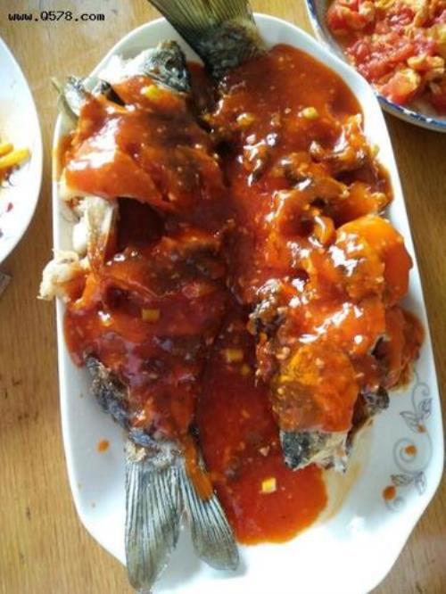 正宗的糖醋鲤鱼怎么做