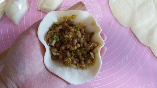 海参白菜包子馅的做法