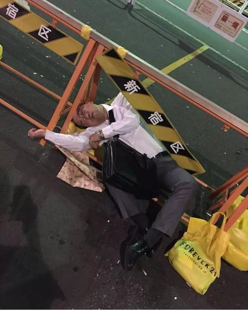 喝醉酒的奇葩事