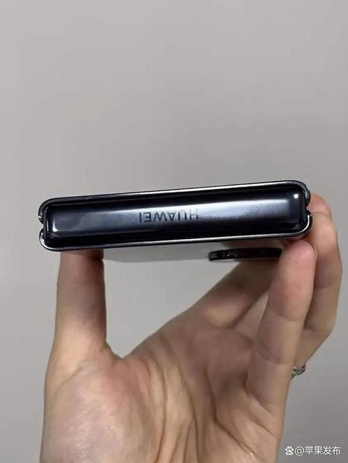 华为p50pocket怎么刷公交卡