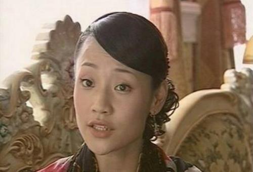 三姨太生孩子难产第几集