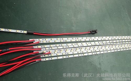 led灯条突然不亮了怎么修