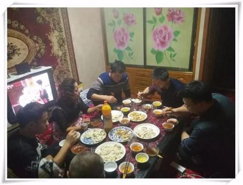 亲戚可以在一起么