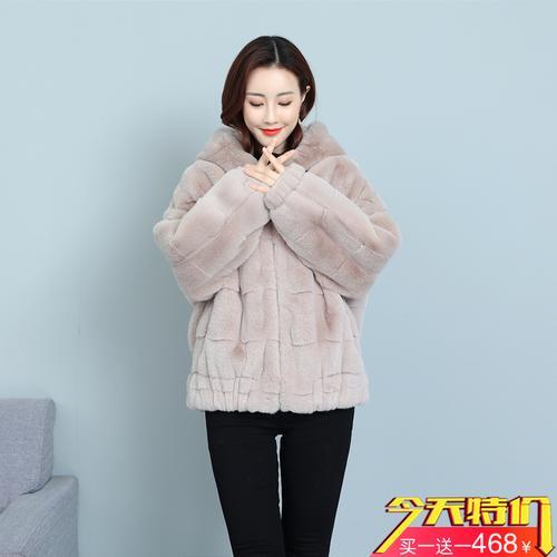 洗一件貂皮外套要多少钱