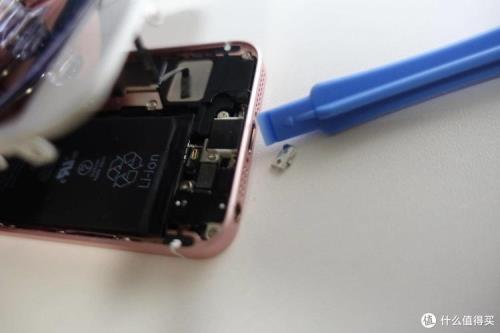 iPhone se电池显示维修是什么原因