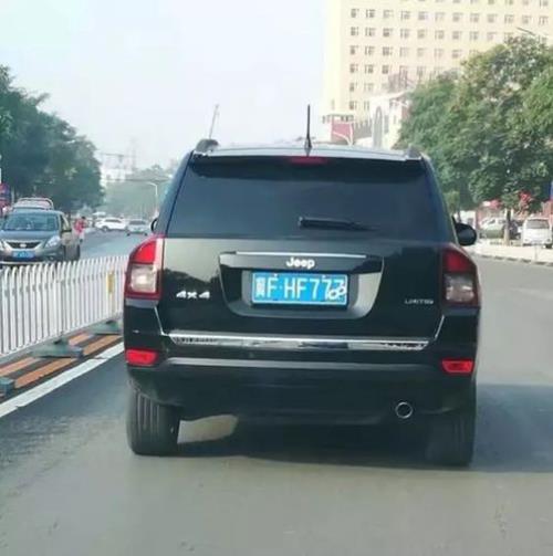 为什么朋友圈发车牌照要遮挡