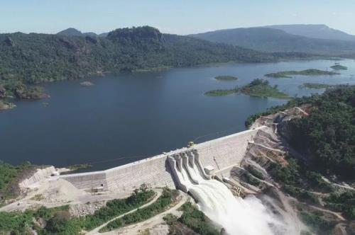 为什么建水电站的地方水温高啊