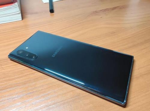 三星note10+显示超快充电还是很慢
