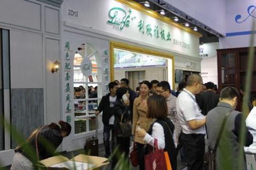 利欣雅板材几线品牌