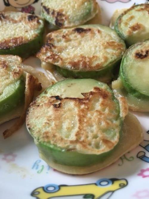 酸溜煎茄子的做法